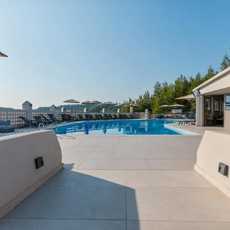 Arya Hotel Hanioti