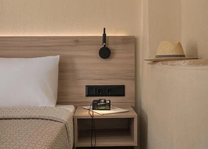 Hotel Arya Hanioti