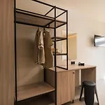 Arya