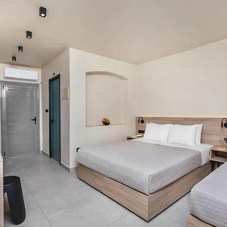 Arya Hotell 3*
