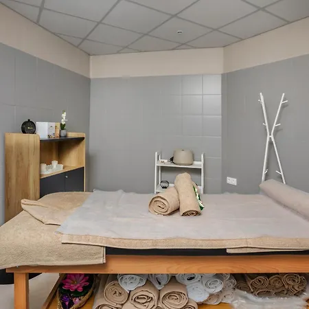 Hotell Arya Hanioti